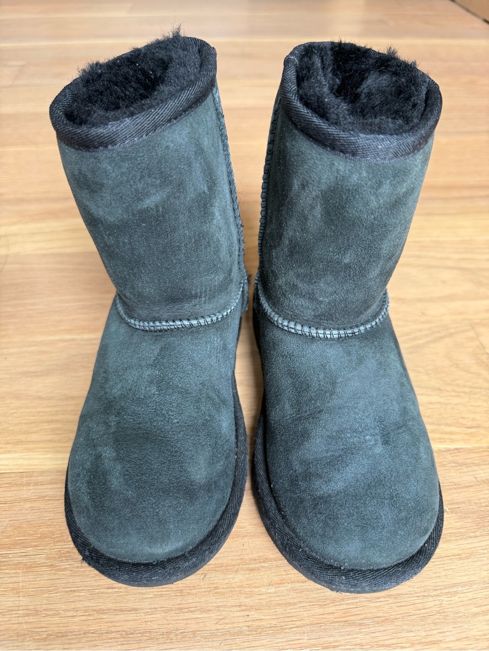 UGG Kids Suede Boots in Black with Black Lining